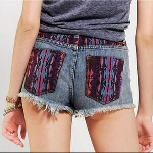 URBAN OUTFITTERS-BDG Hi-rise “Dree” cheeky short Sz 27-tribal/festival shorts